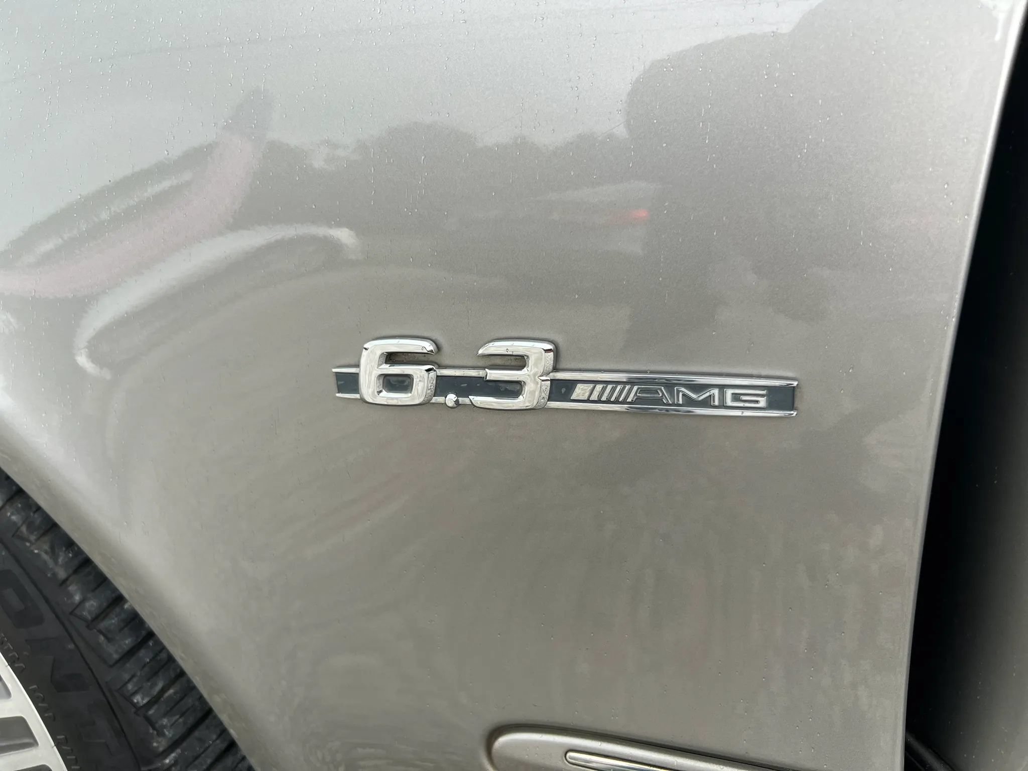 Used 2009 Mercedes-Benz E 63 AMG Sedan image 10