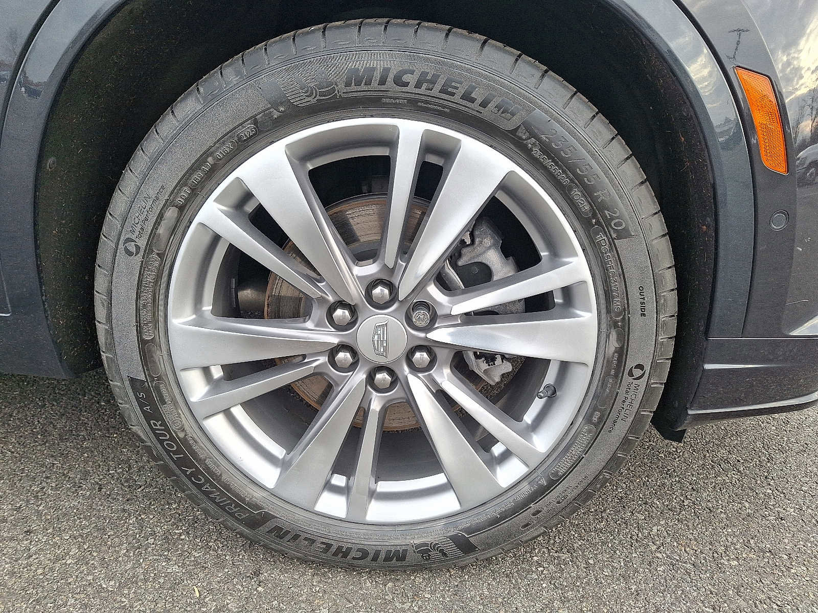 Used 2022 Cadillac XT6 Premium Luxury w/ Technology Package image 8