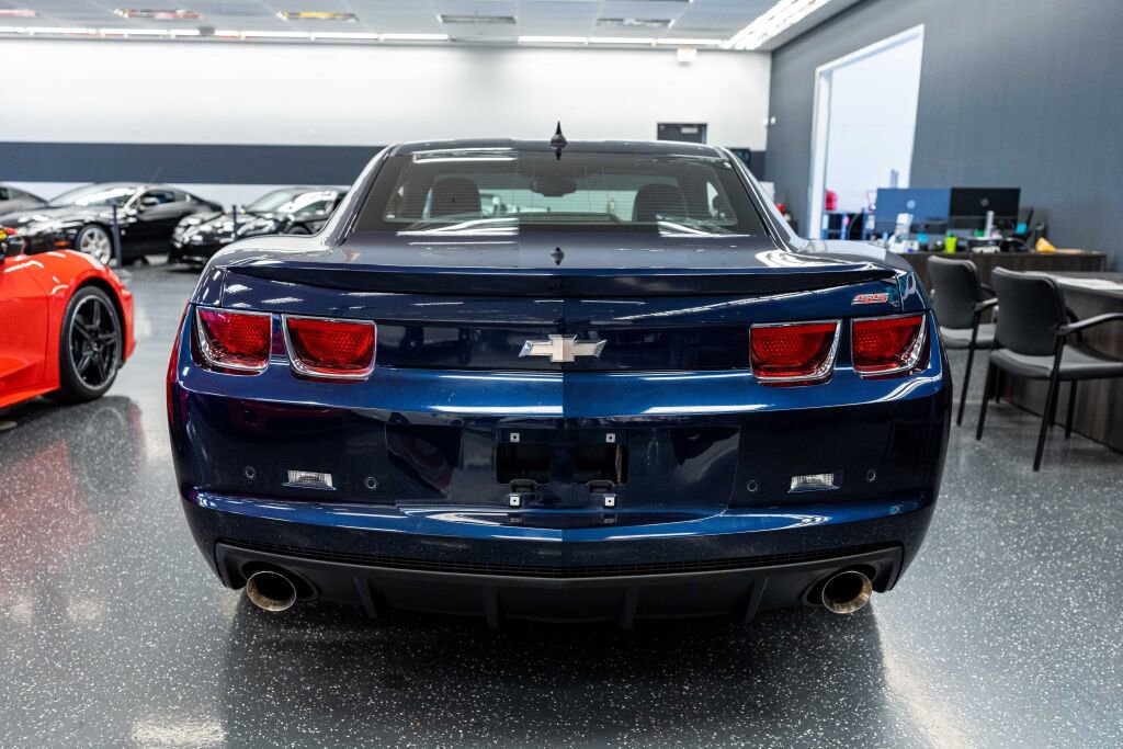 Used 2011 Chevrolet Camaro SS w/ RS Package image 6