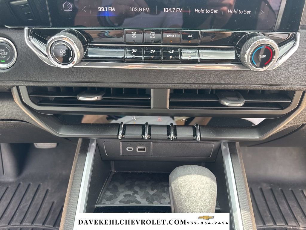 Used 2024 Chevrolet Colorado Trail Boss w/ Technology Package image 14