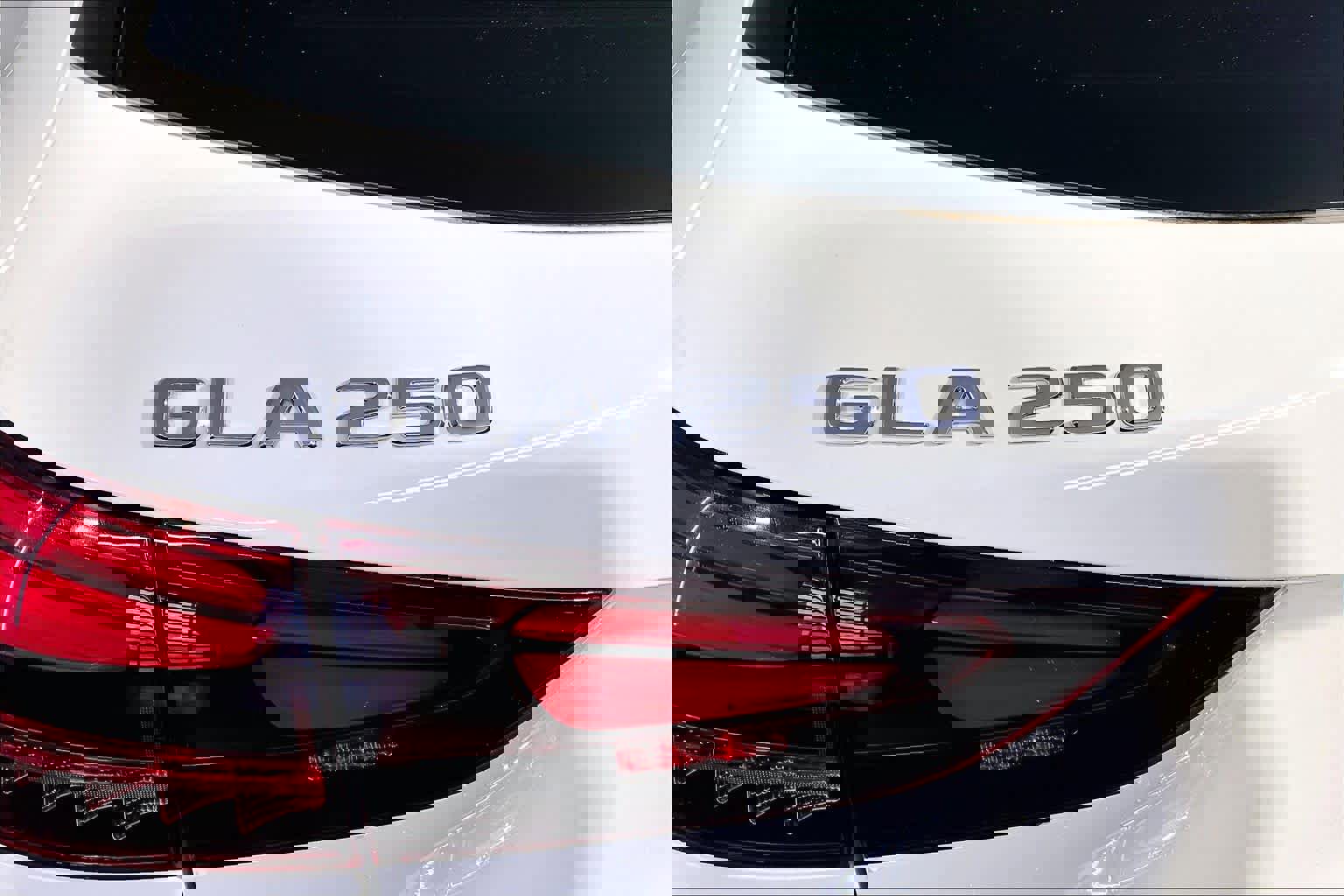 New 2026 Mercedes-Benz GLA 250 4MATIC image 6