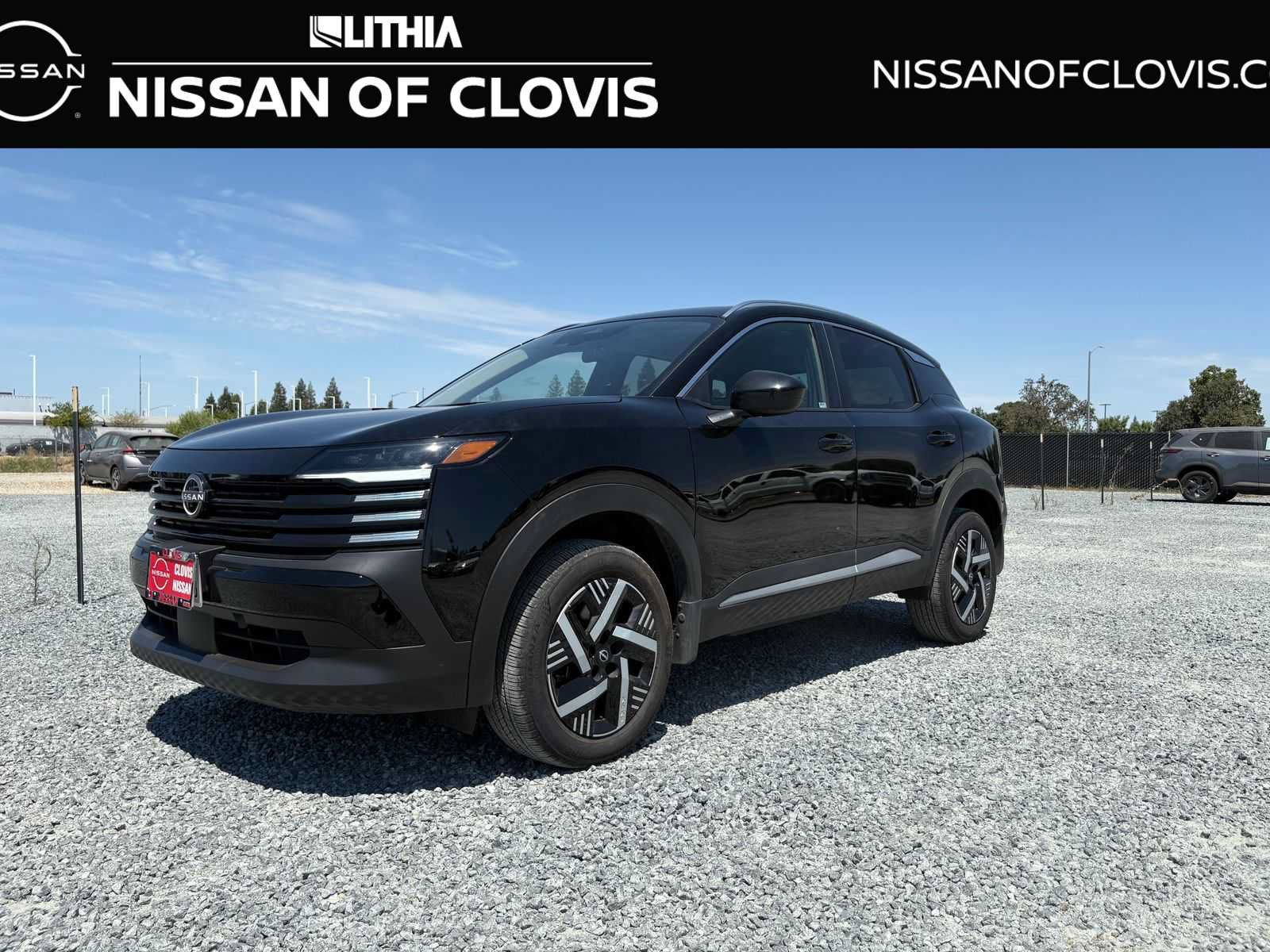 Used 2026 Nissan Kicks SV FWD image 1
