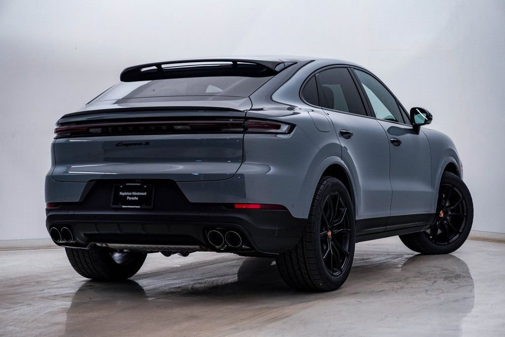 New 2026 Porsche Cayenne S image 11