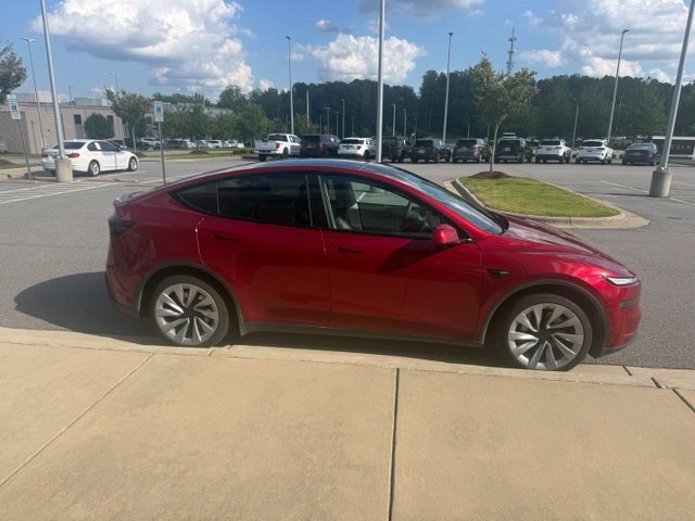 Used 2026 Tesla Model Y Long Range AWD/4WD image 5