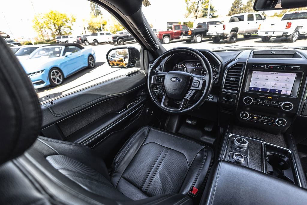 Used 2021 Ford Expedition Max Limited image 23