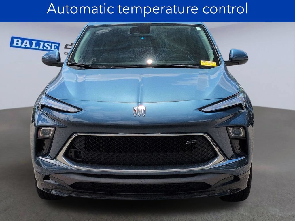 Certified 2024 Buick Encore GX Sport Touring AWD/4WD image 9