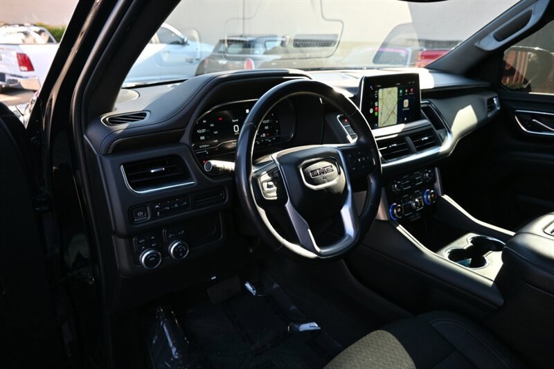 Used 2022 GMC Yukon SLE image 24