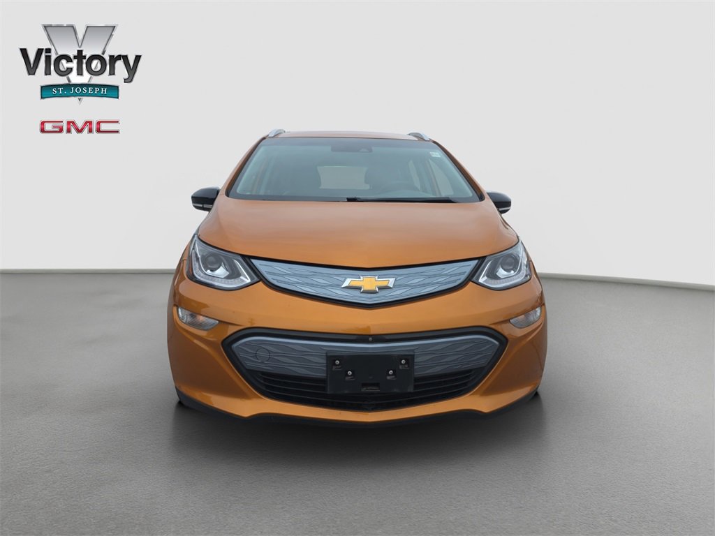 Used 2017 Chevrolet Bolt Premier w/ Driver Confidence II Package image 2