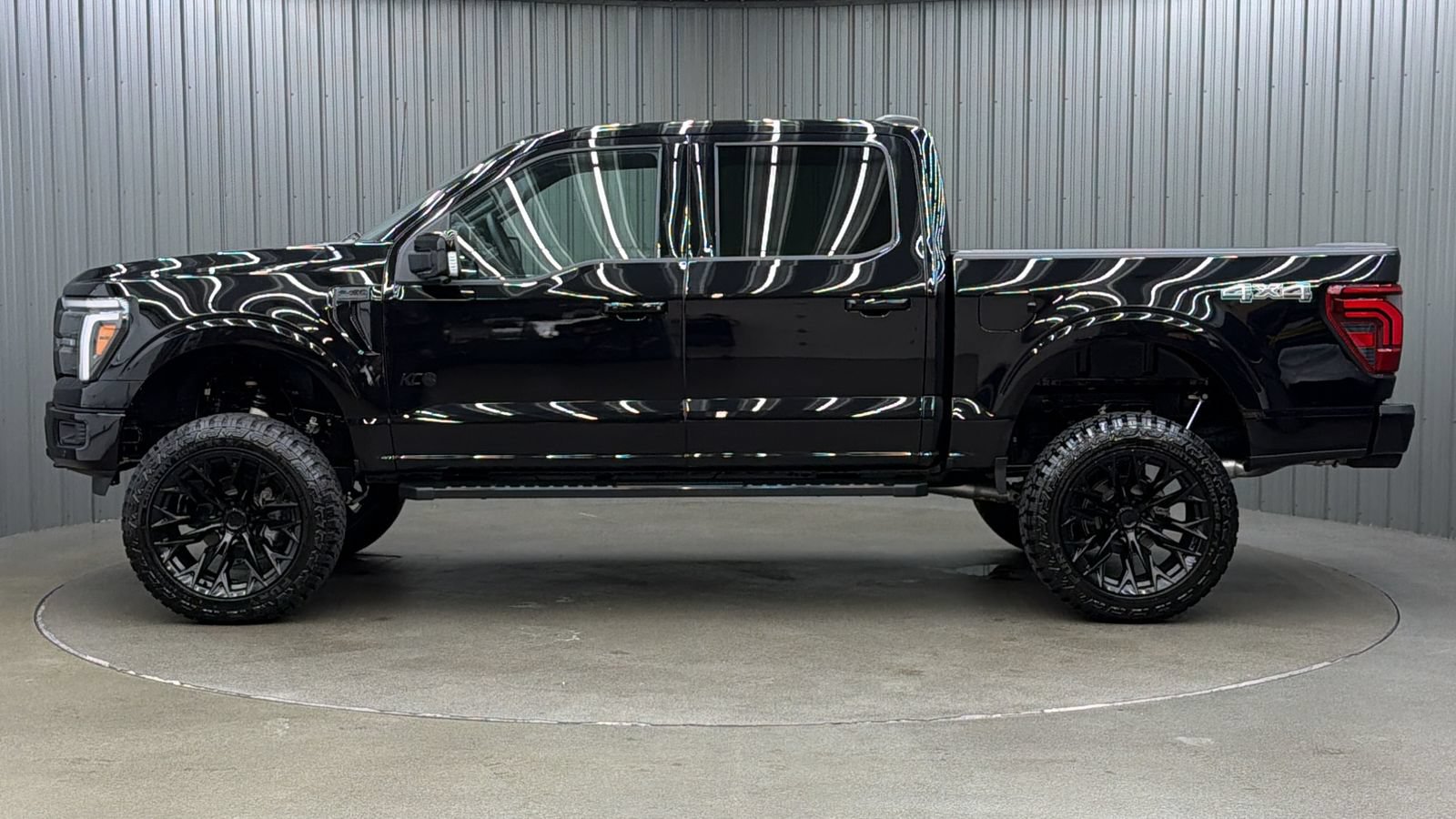 Used 2026 Ford F150 Lariat AWD/4WD image 2