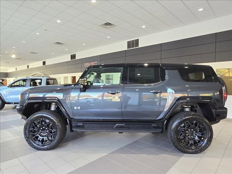 New 2026 GMC Hummer EV SUV image 18