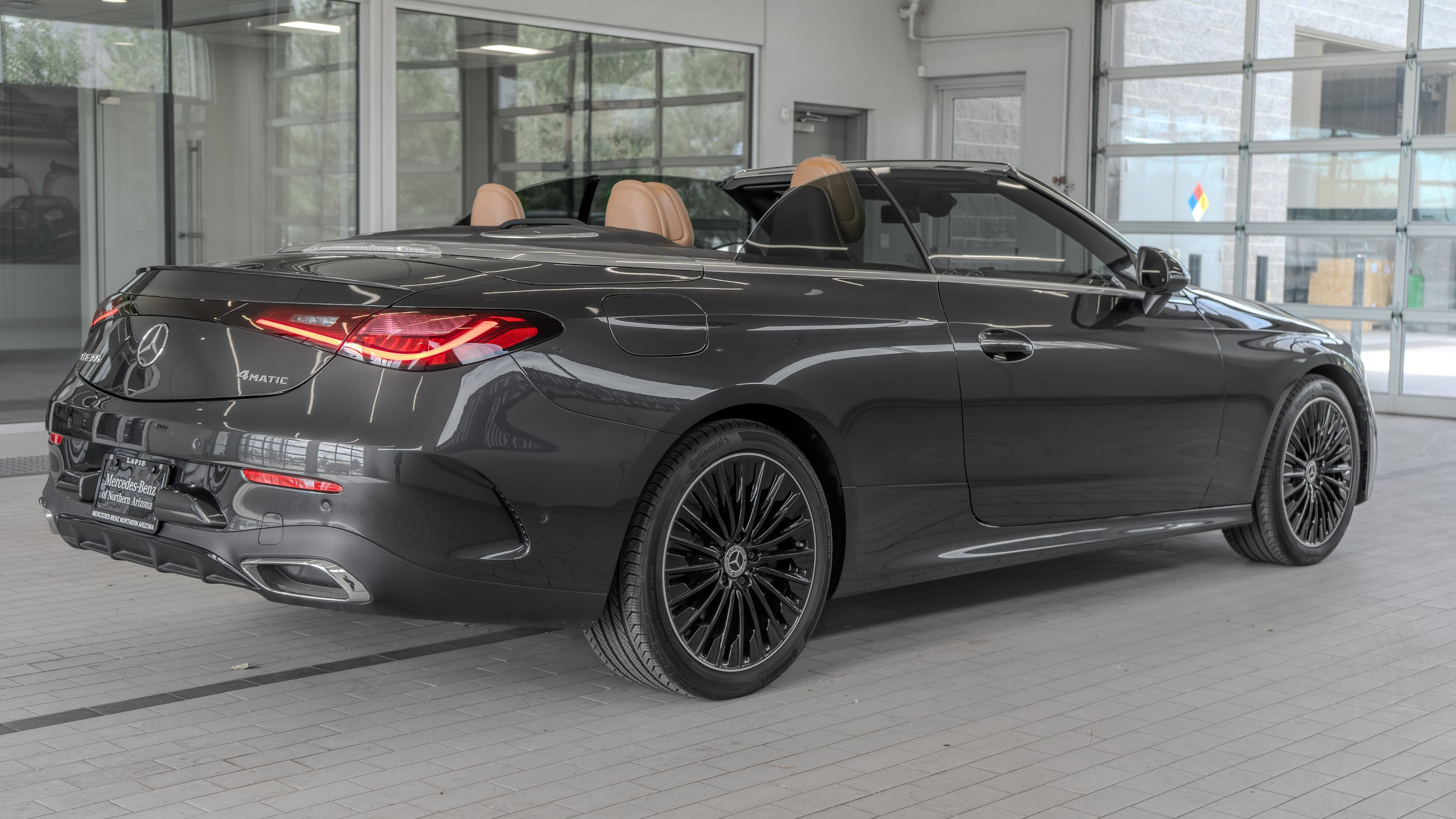 Used 2024 Mercedes-Benz CLE 300 4MATIC Cabriolet image 33