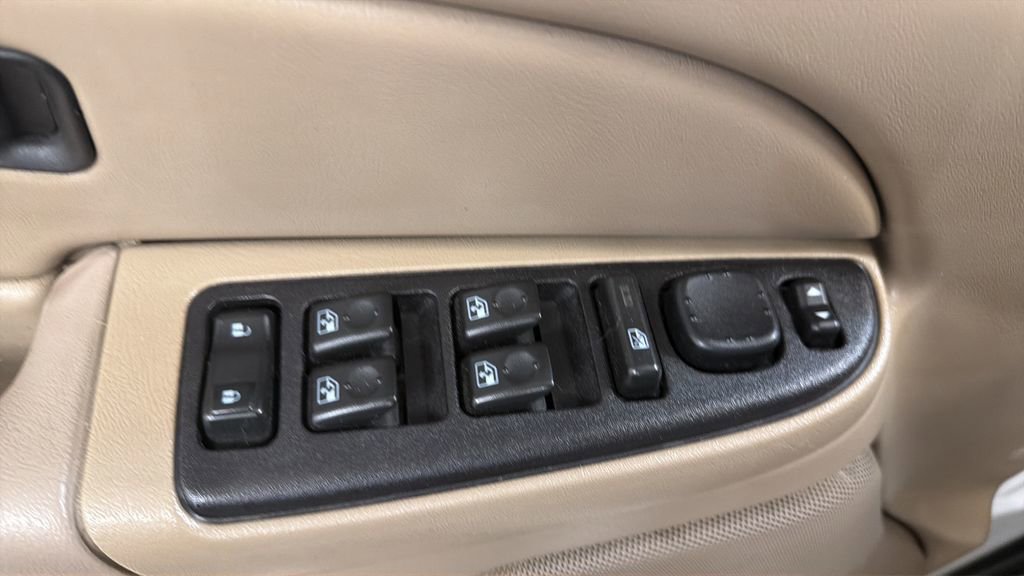 Used 2007 Chevrolet Silverado 2500 LT w/ Skid Plate Package image 18