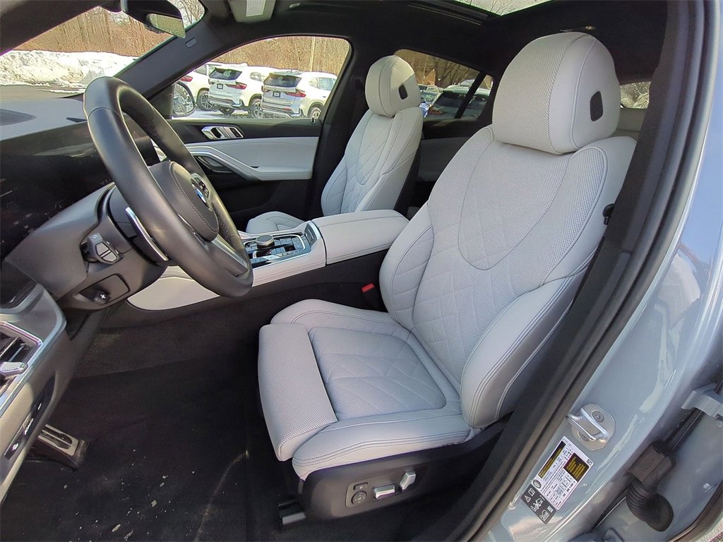 Certified 2024 BMW X6 xDrive40i w/ M Sport Professional Package image 8