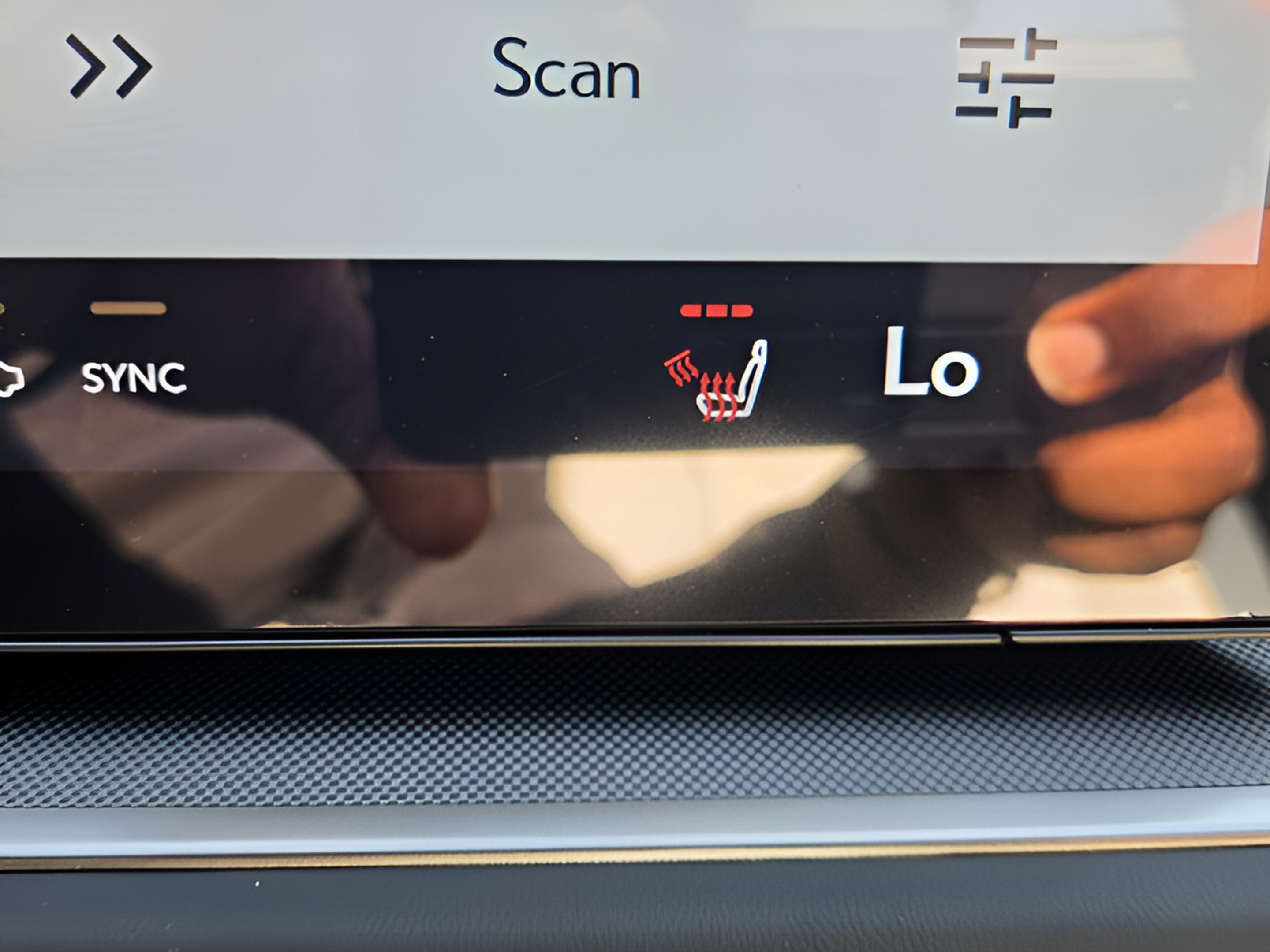 New 2026 Lexus ES 350e w/ Accessory Package (Z2) FWD image 22
