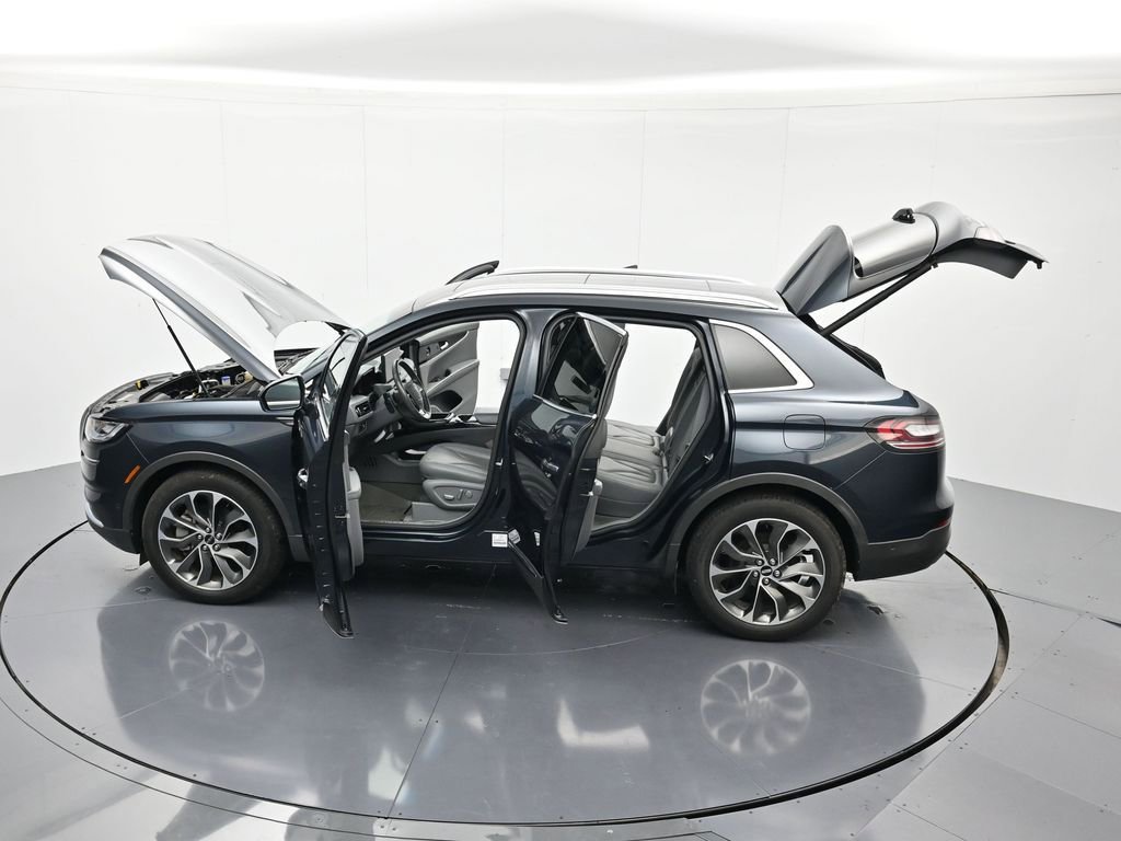 Used 2021 Lincoln Nautilus Reserve image 47
