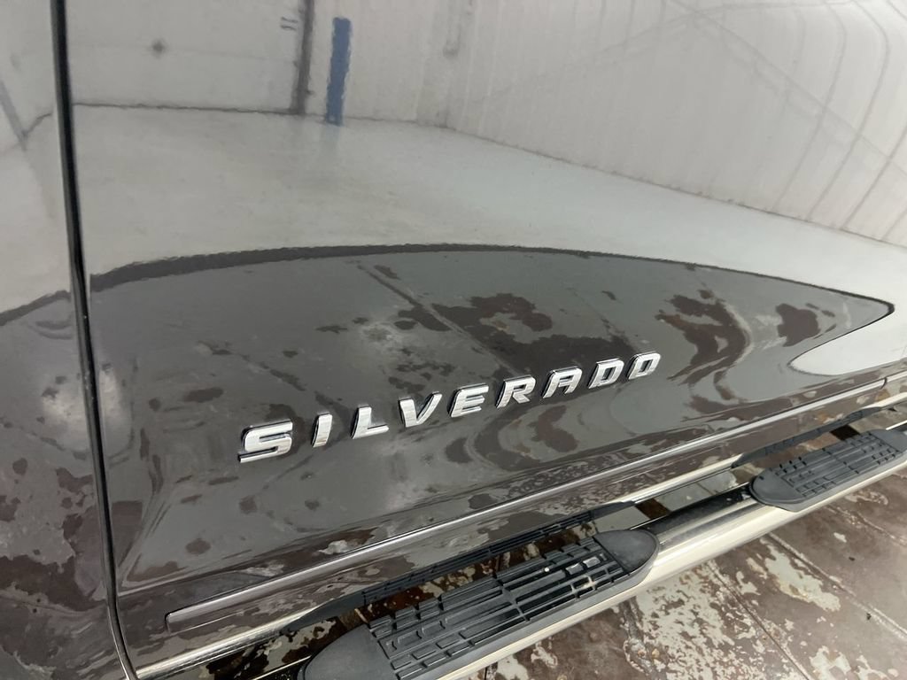 Used 2015 Chevrolet Silverado 1500 LT AWD/4WD image 24