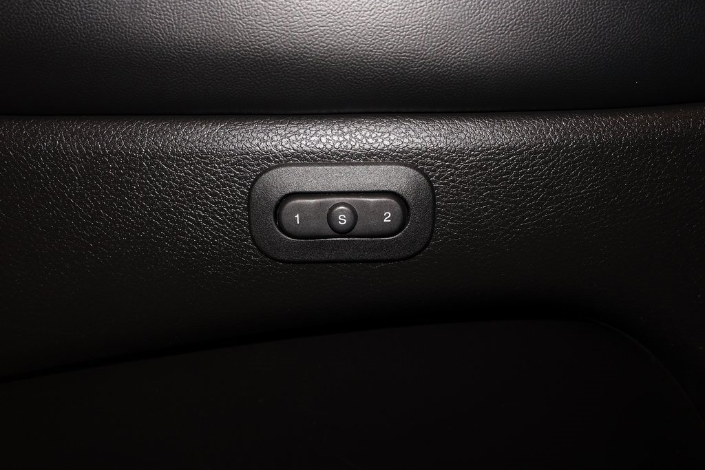 Used 2020 Jeep Grand Cherokee Limited image 13