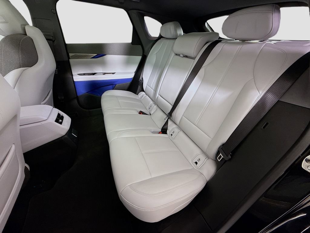 Used 2025 Cadillac Optiq Sport 1 image 26