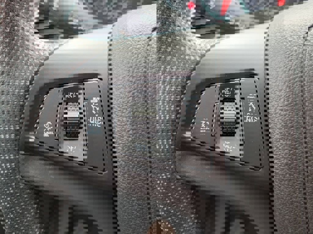 Certified 2020 Chevrolet Trax LT image 21