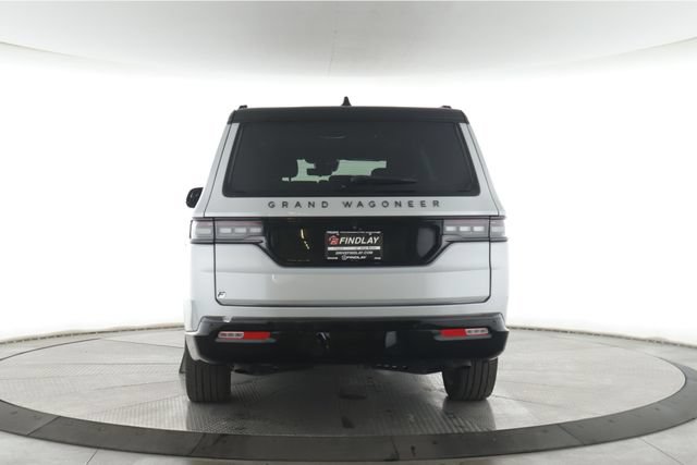 Used 2025 Jeep Grand Wagoneer L Series III w/ Rear Seat Video Group 1 AWD/4WD image 11
