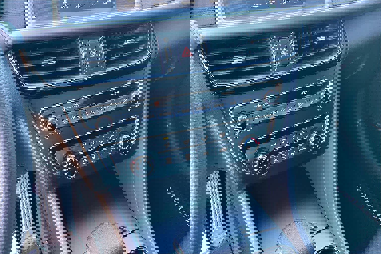 Used 2018 Kia Optima LX image 30