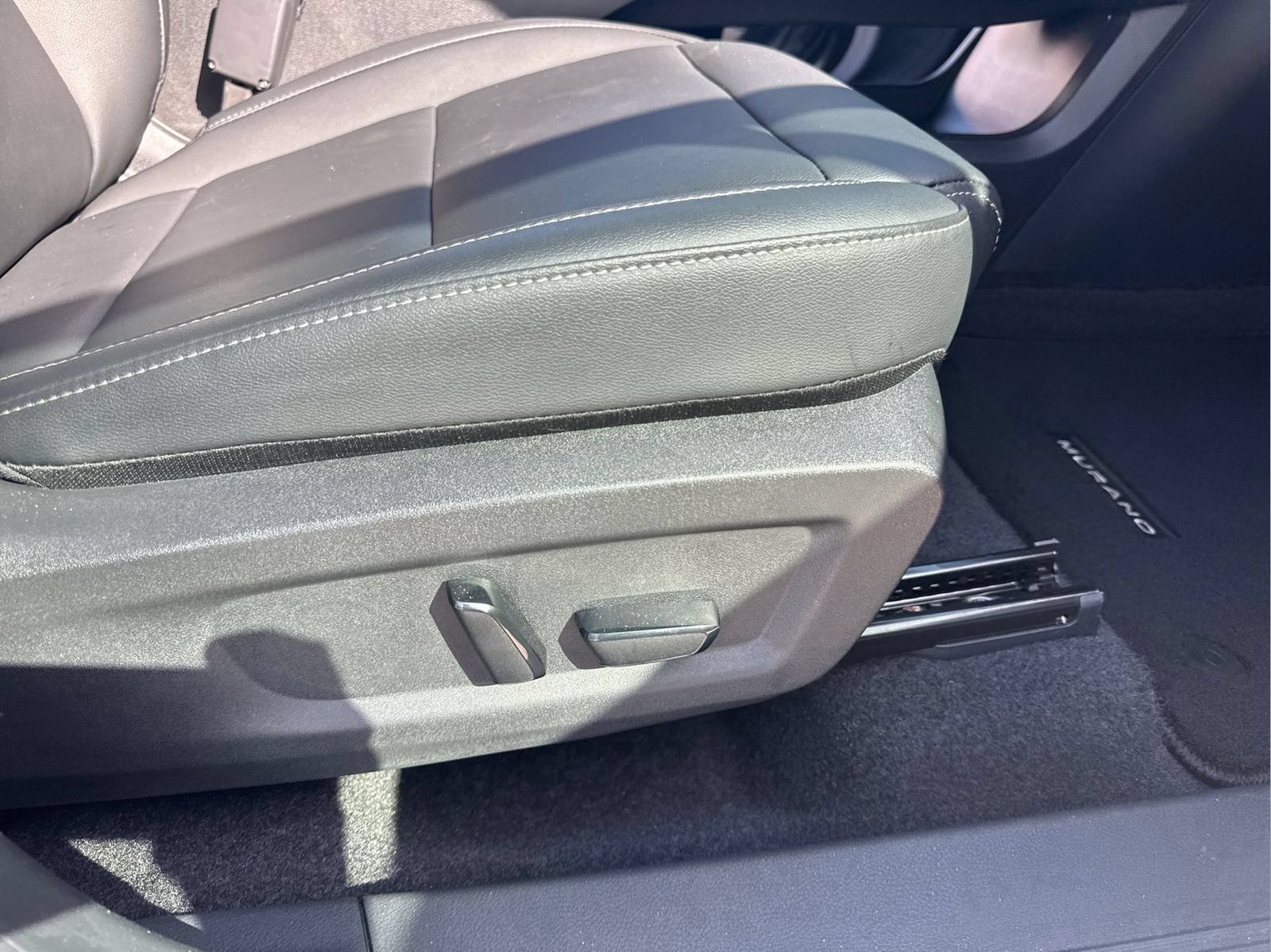 Certified 2025 Nissan Murano SL AWD/4WD image 42