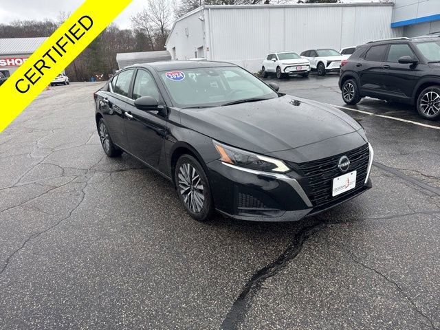 Used 2024 Nissan Altima 2.5 SV AWD/4WD image 1