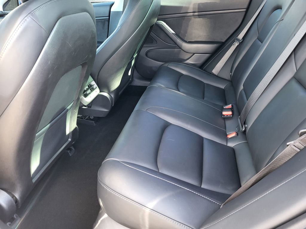 Used 2018 Tesla Model 3 Performance image 13