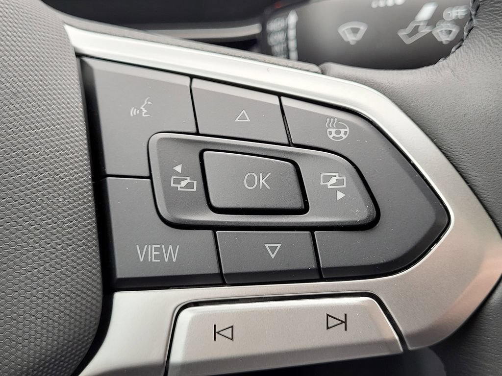 New 2026 Volkswagen Jetta SEL FWD image 13
