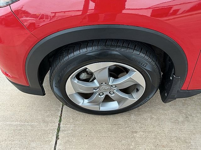 Used 2017 Honda HR-V LX image 9