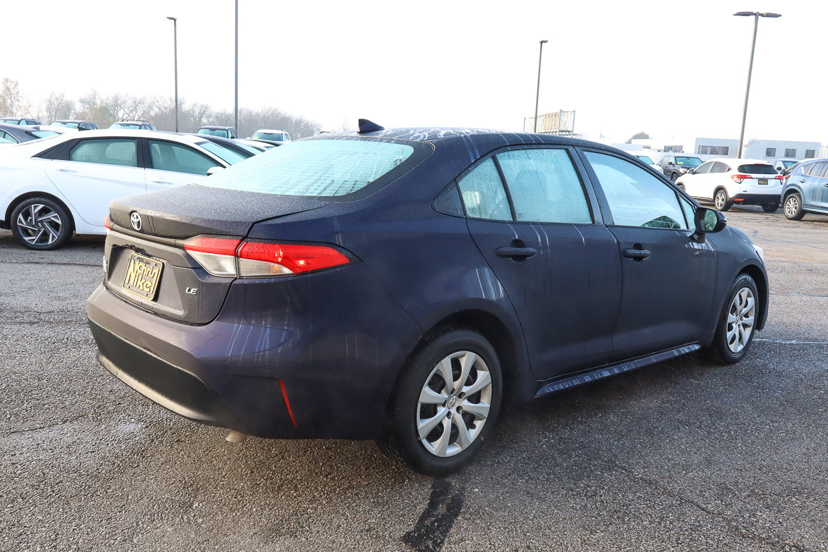 Used 2024 Toyota Corolla LE image 4