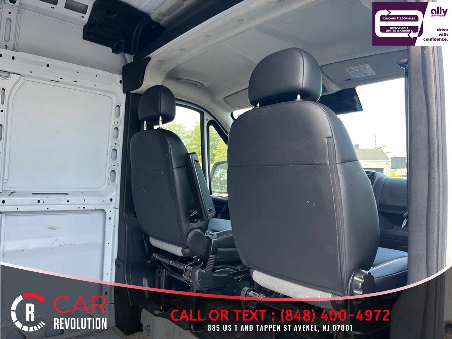 Used 2025 RAM ProMaster 2500 w/ Convenience Group FWD image 11