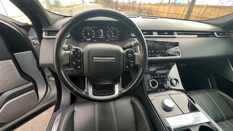 Used 2018 Land Rover Range Rover Velar S AWD/4WD image 81