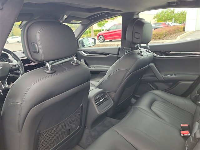 Certified 2022 Maserati Ghibli Modena Q4 image 12