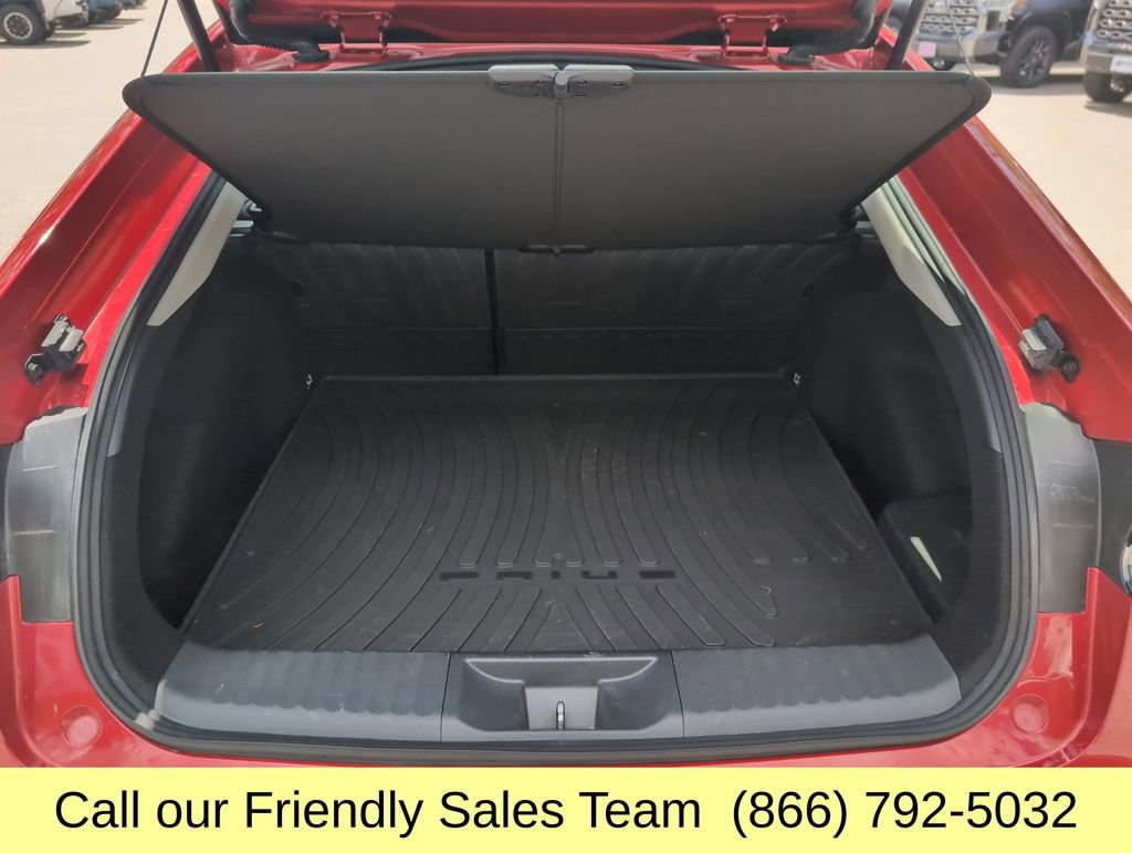 Used 2025 Toyota Prius XLE AWD/4WD image 22