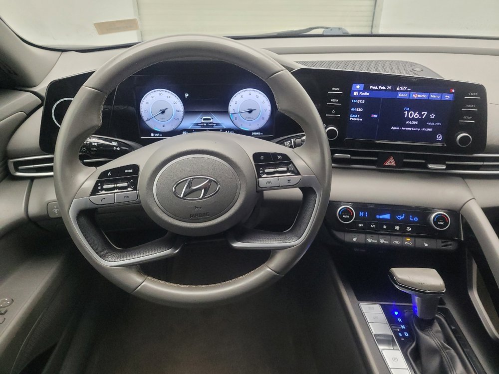 Used 2022 Hyundai Elantra SEL w/ Convenience Package image 22