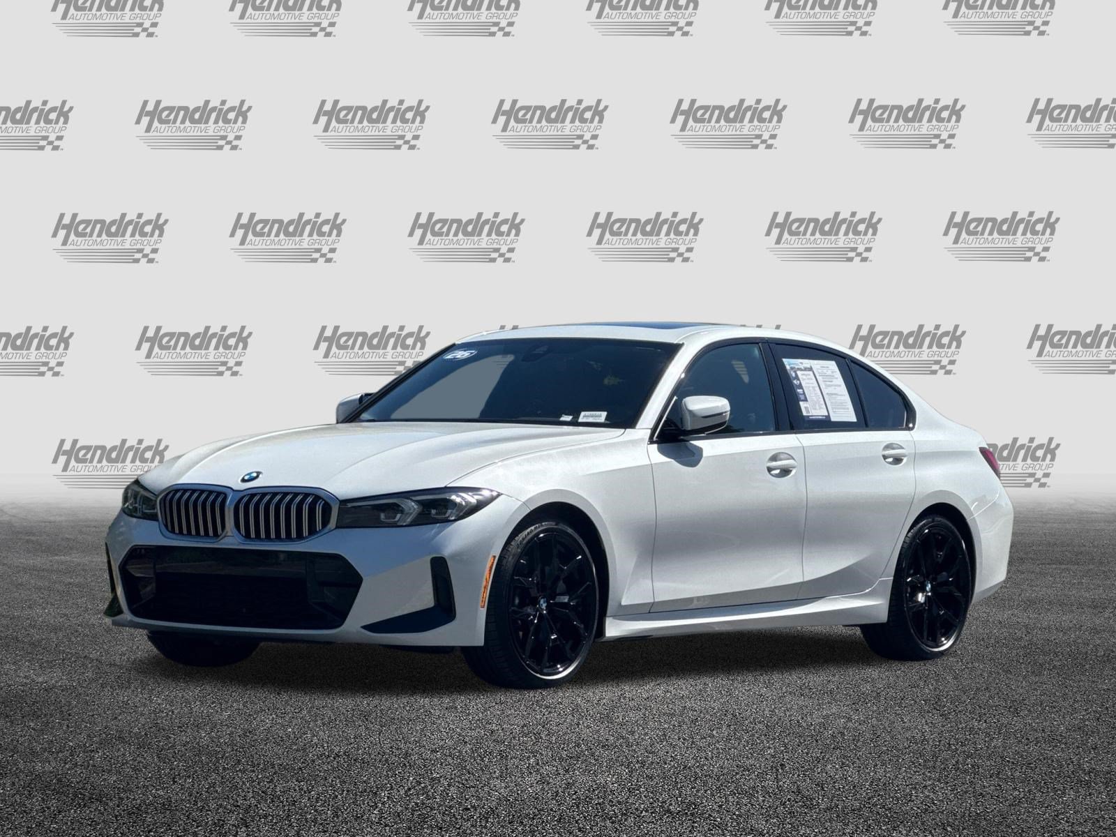 Used 2026 BMW 330i Sedan w/ M Sport Package RWD image 9