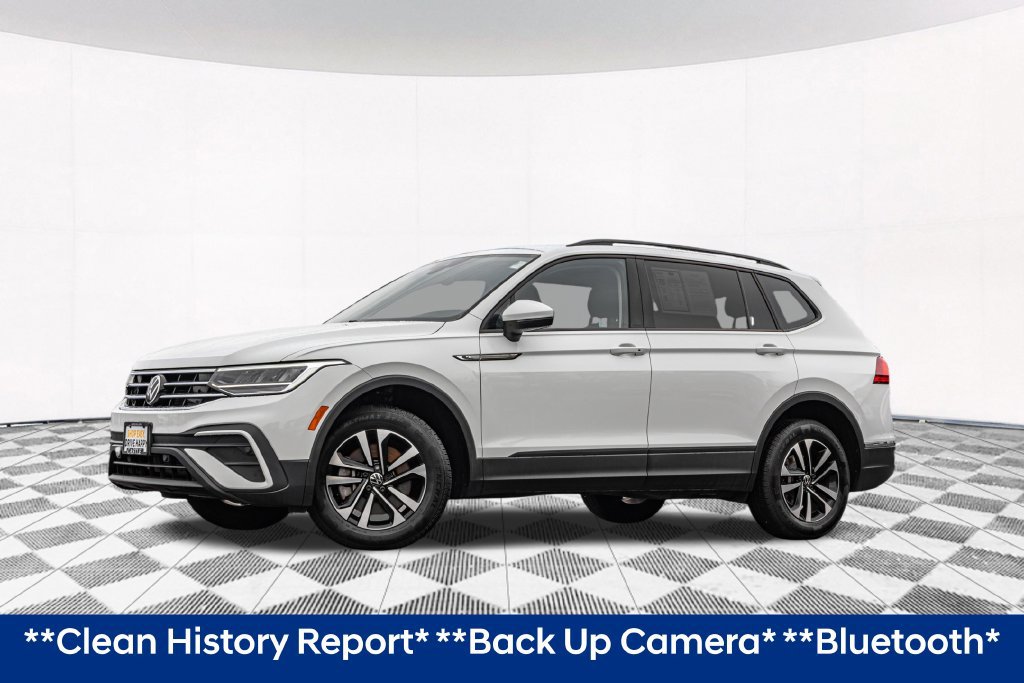 Used 2023 Volkswagen Tiguan S w/ Driver Assistance Package AWD/4WD image 2
