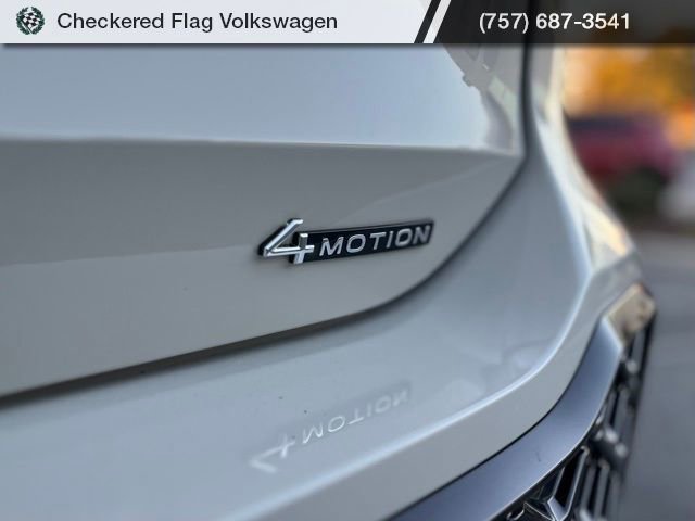 New 2026 Volkswagen Tiguan SE R-Line image 11