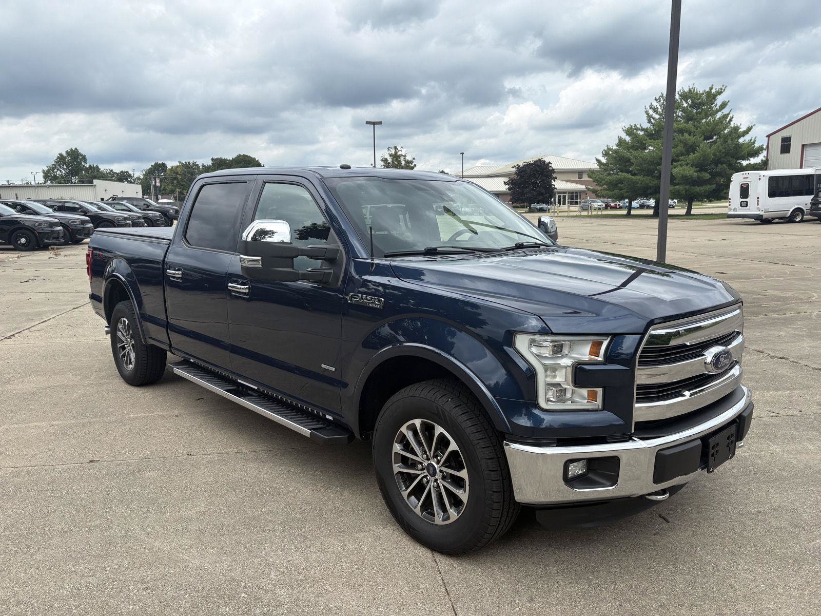 Used 2016 Ford F150 Lariat w/ Equipment Group 502A Luxury AWD/4WD image 2