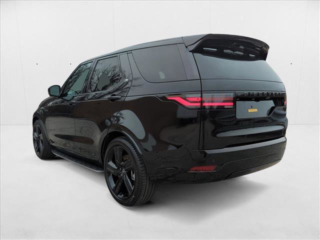New 2024 Land Rover Discovery Dynamic SE image 12
