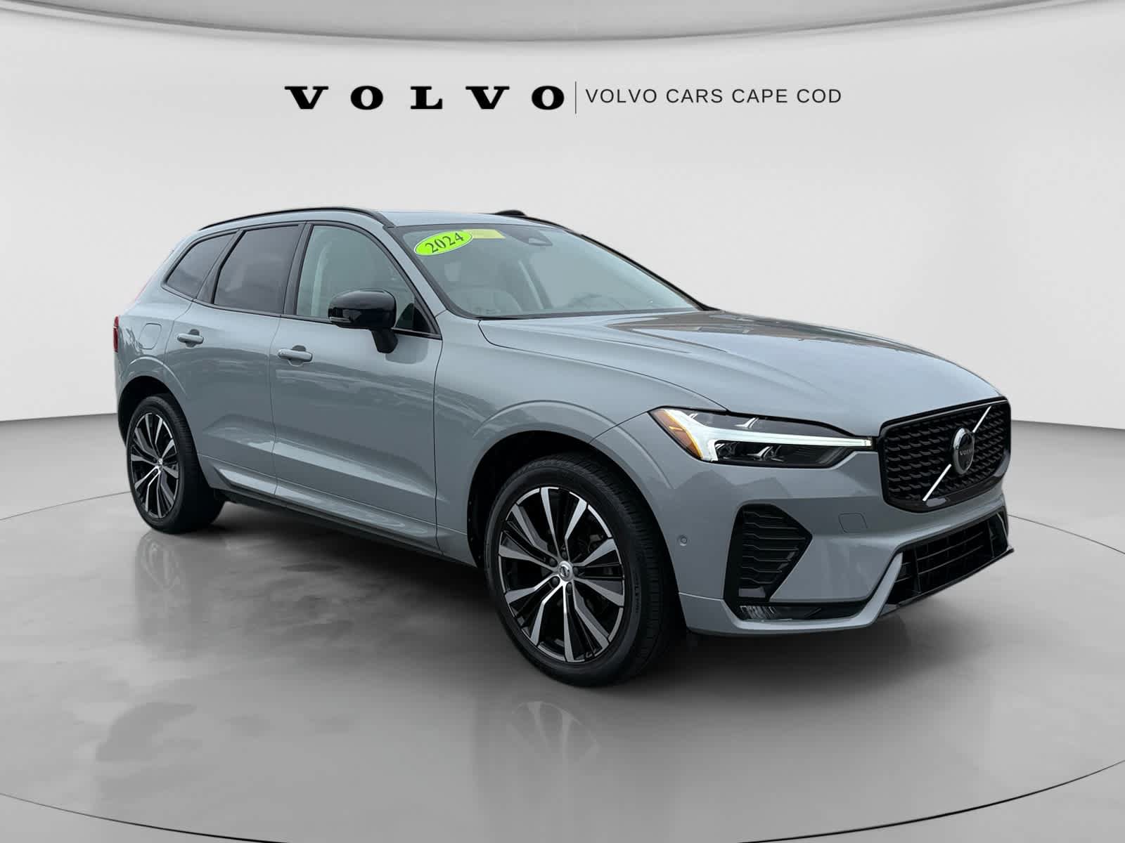 Used 2024 Volvo XC60 B5 Plus w/ Protection Package Premier