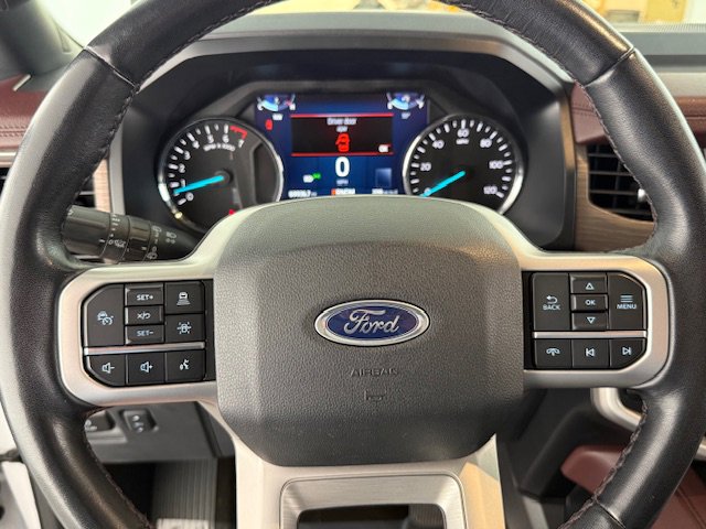 Used 2023 Ford Expedition Limited image 19