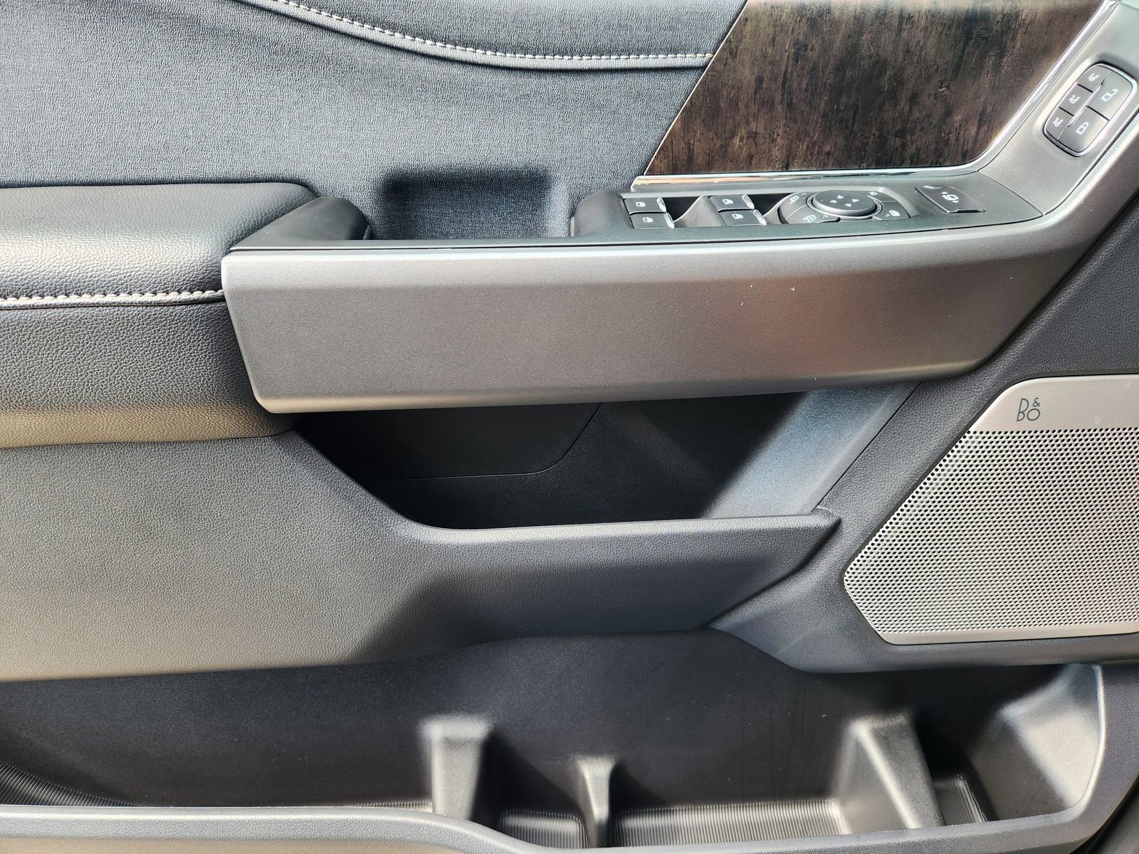 New 2026 Ford F250 Lariat w/ Tremor Off-Road Package image 19