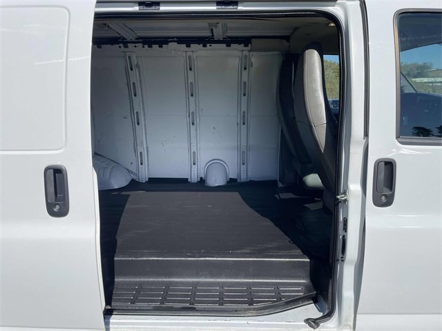 Used 2023 Chevrolet Express 2500 w/ Driver Convenience Package image 9