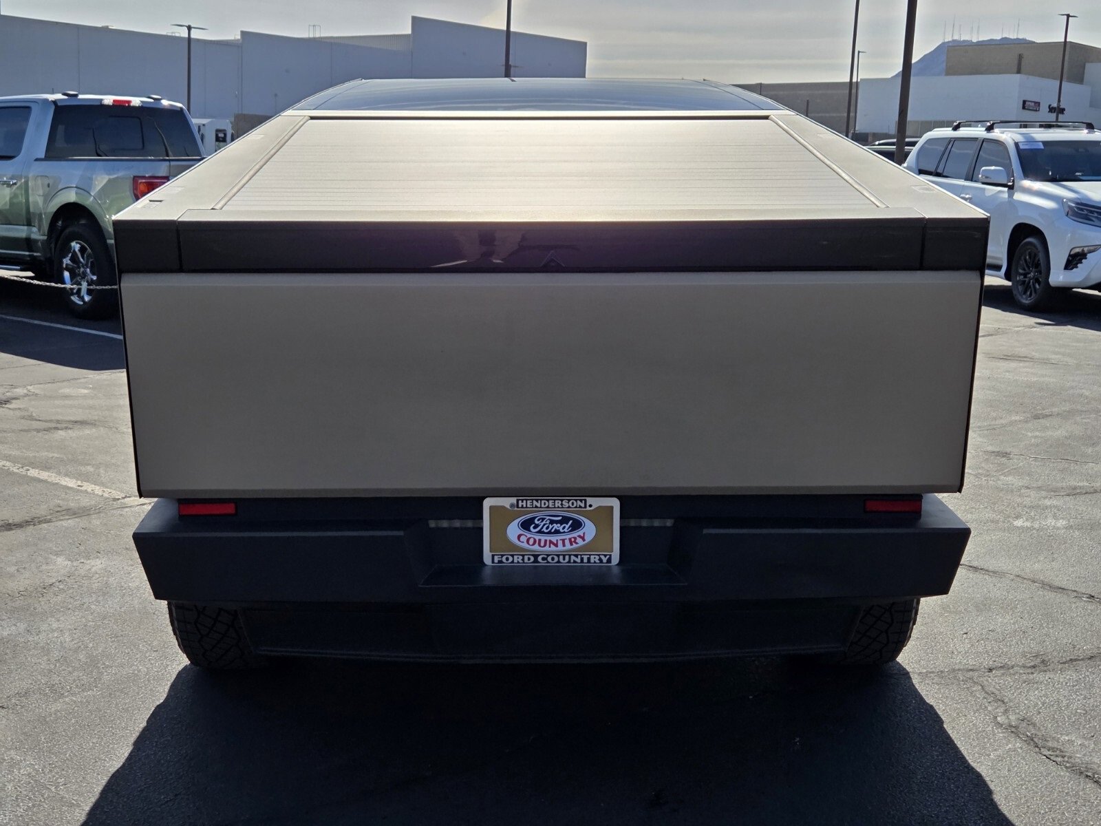 Used 2025 Tesla Cybertruck AWD Crew Cab image 5