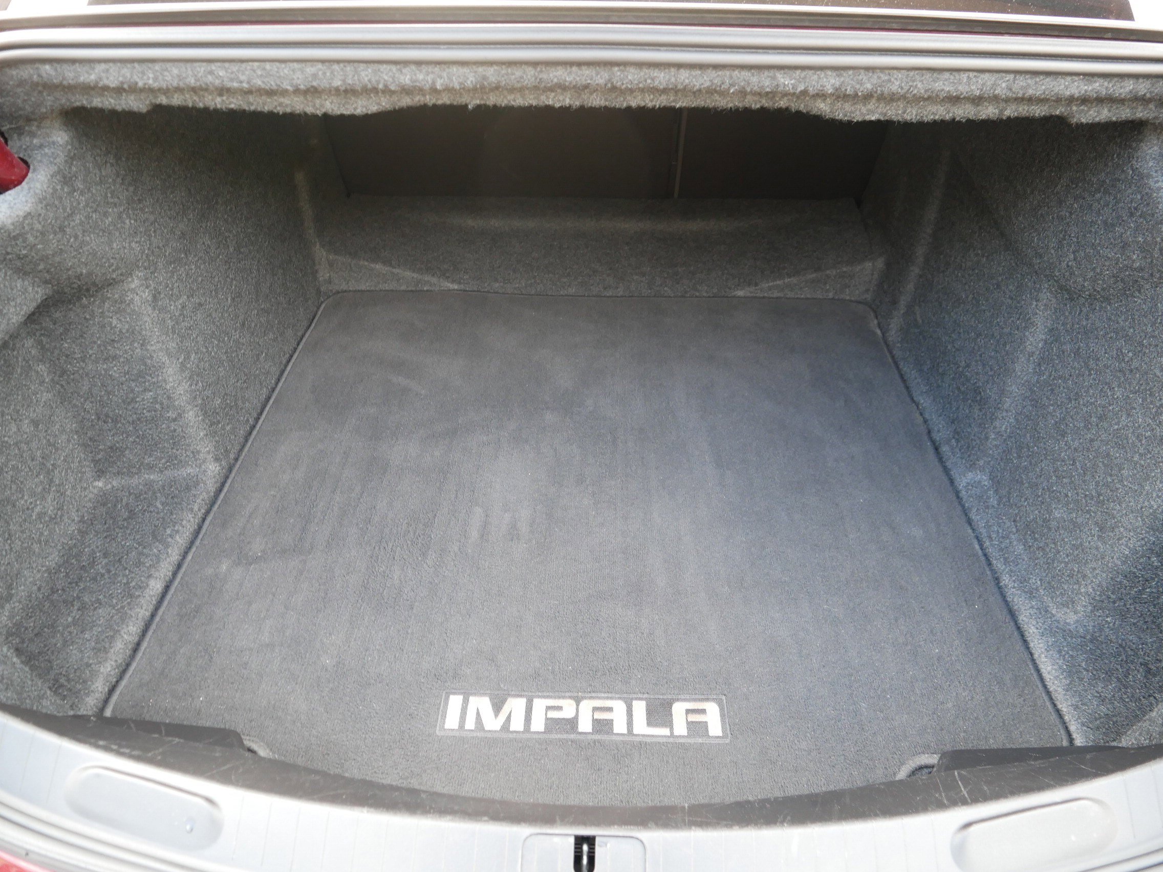 Used 2017 Chevrolet Impala LT w/ Convenience Package FWD image 18