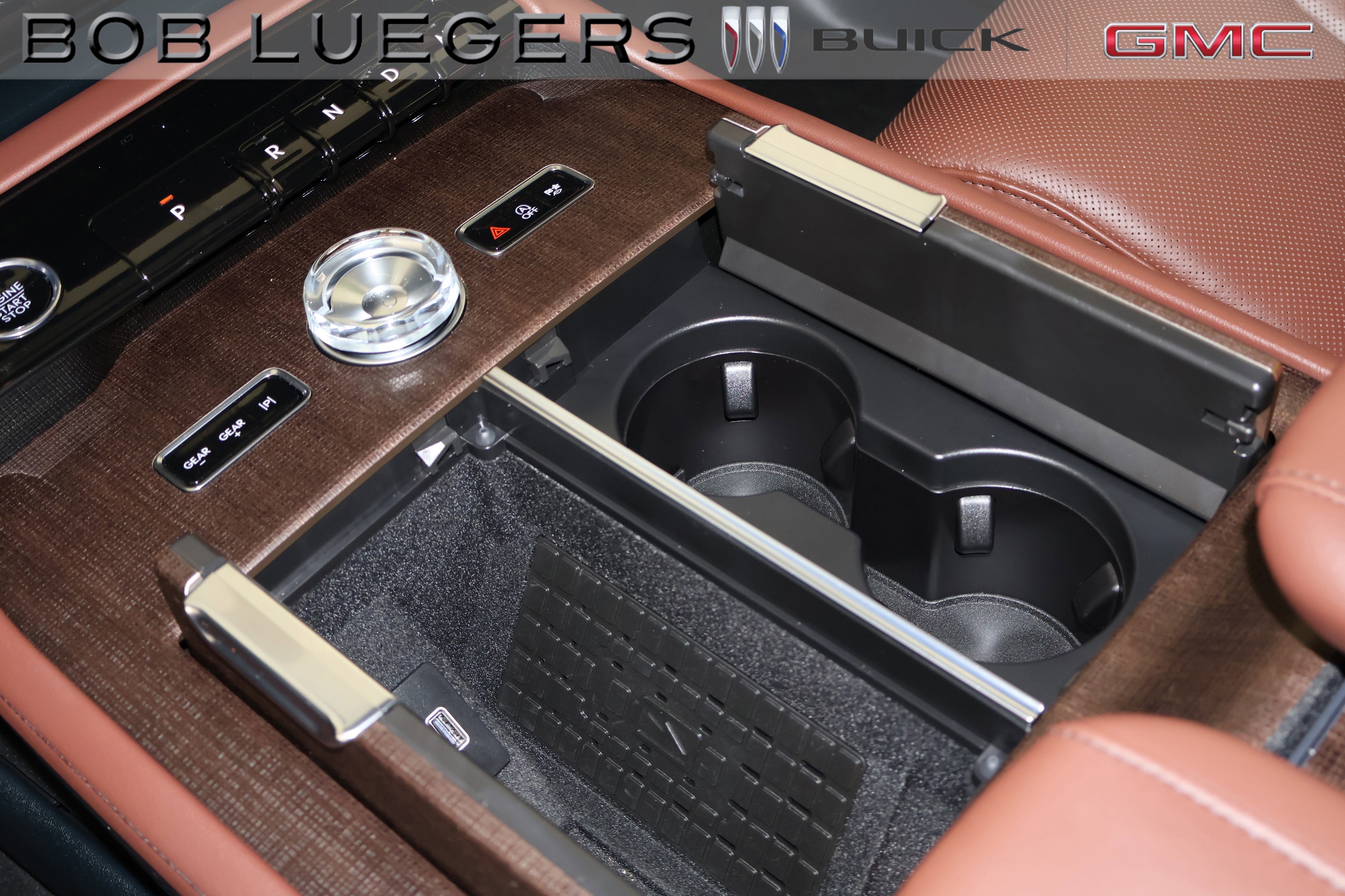 Used 2026 Lincoln Navigator Reserve AWD/4WD image 24