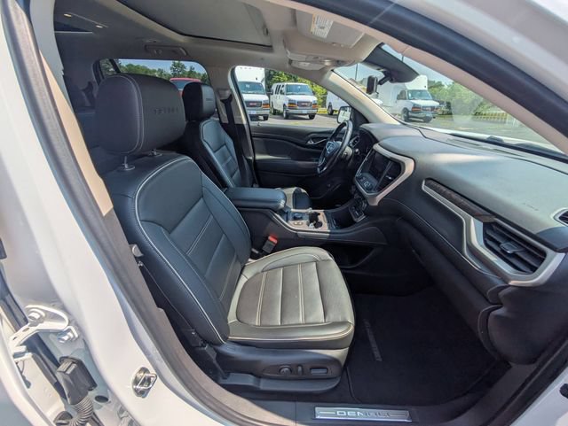 Used 2022 GMC Acadia Denali w/ Denali Ultimate Package AWD/4WD image 37