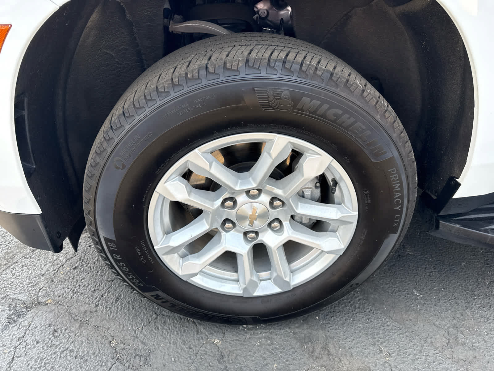 Certified 2025 Chevrolet Tahoe LT AWD/4WD image 9